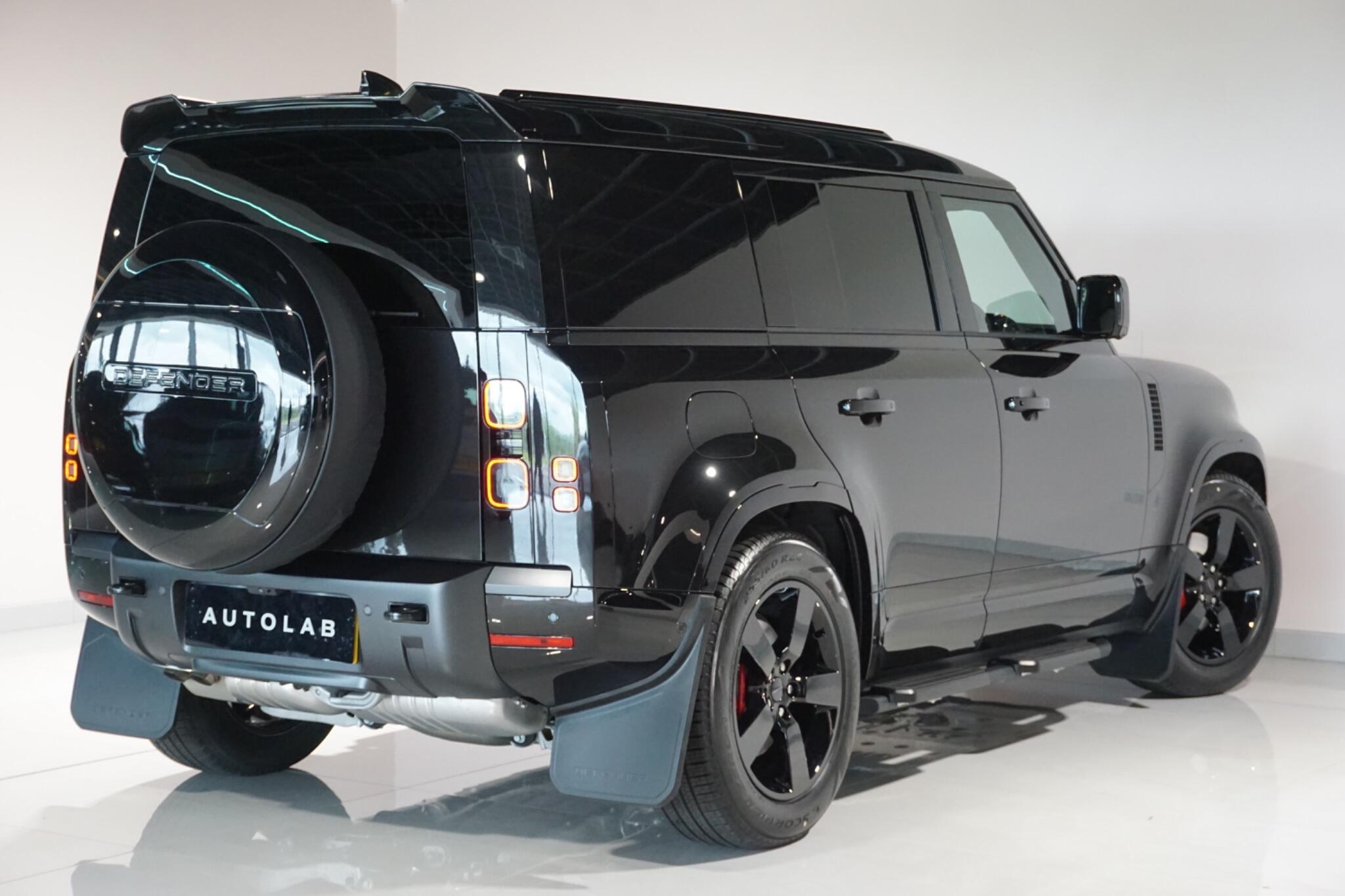 Land Rover Defender 110 3.0 D350 MHEV X-Dynamic HSE Hard Top SUV 5dr Diesel Auto 4WD MWB Euro 6 (s/s) (350 ps)
